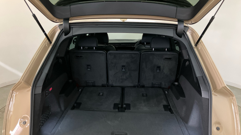 Audi Q7 3.0 TDI Quattro 286 Black Edition 5dr Tiptronic Diesel Estate